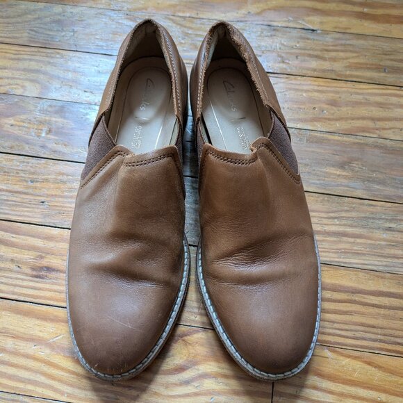 Clarks Netley Bright Tan Leather Slip On Shoes Women's Size 6 - Picture 1 of 8